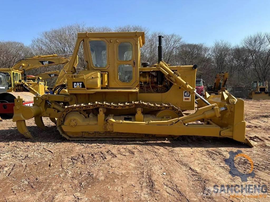 CAT D8K Kāpurķēžu buldozeri
