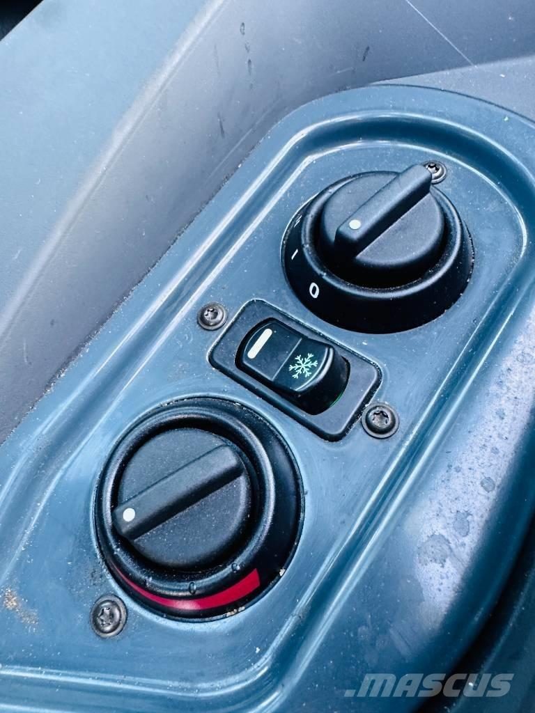 Avant 650 i Multifunkcionālie iekrāvēji