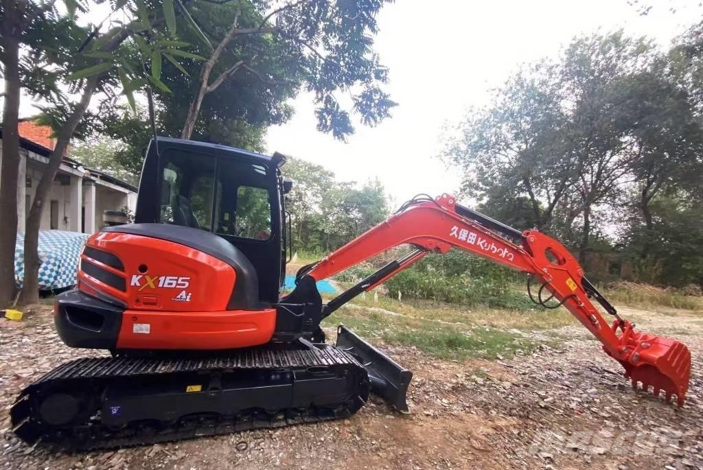 Kubota 165 Kāpurķēžu ekskavatori