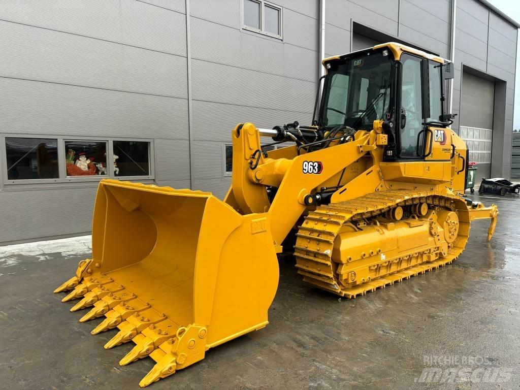CAT 963 *MIETE/RENTAL Kāpurķēžu iekrāvēji