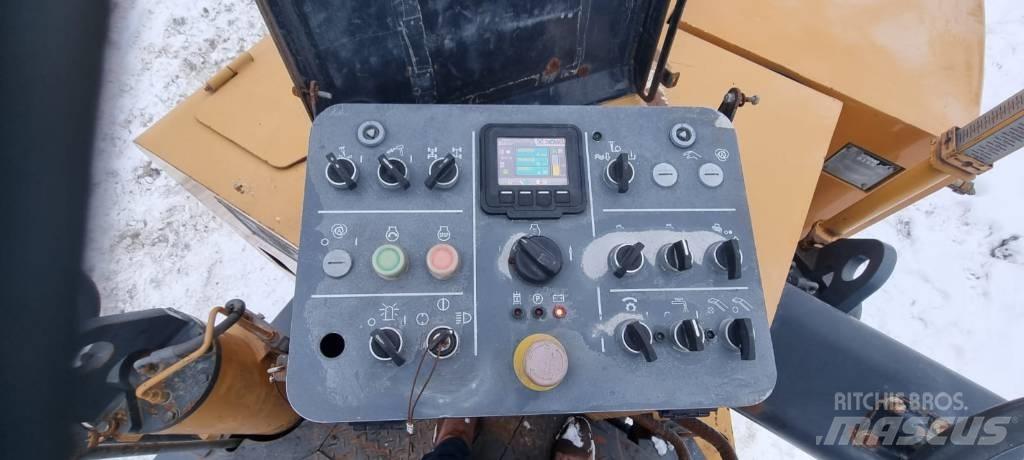 Wirtgen XM 053 Asfalta dzesēšanas iekārtas