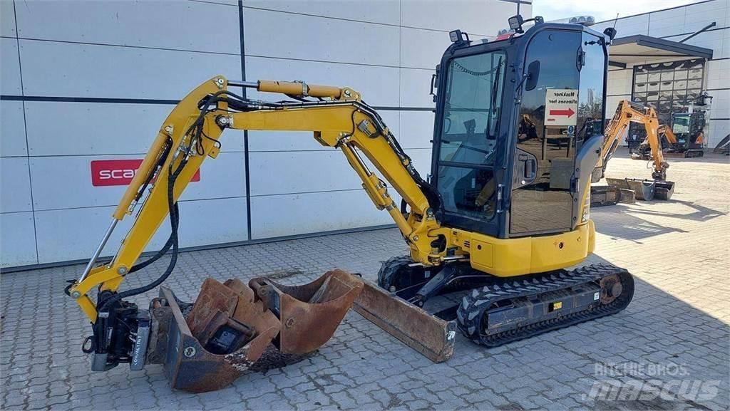 Komatsu PC24MR-5 Ekskavatori uz riteņiem