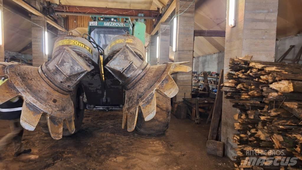 Timberjack 460 Šķeldotāji