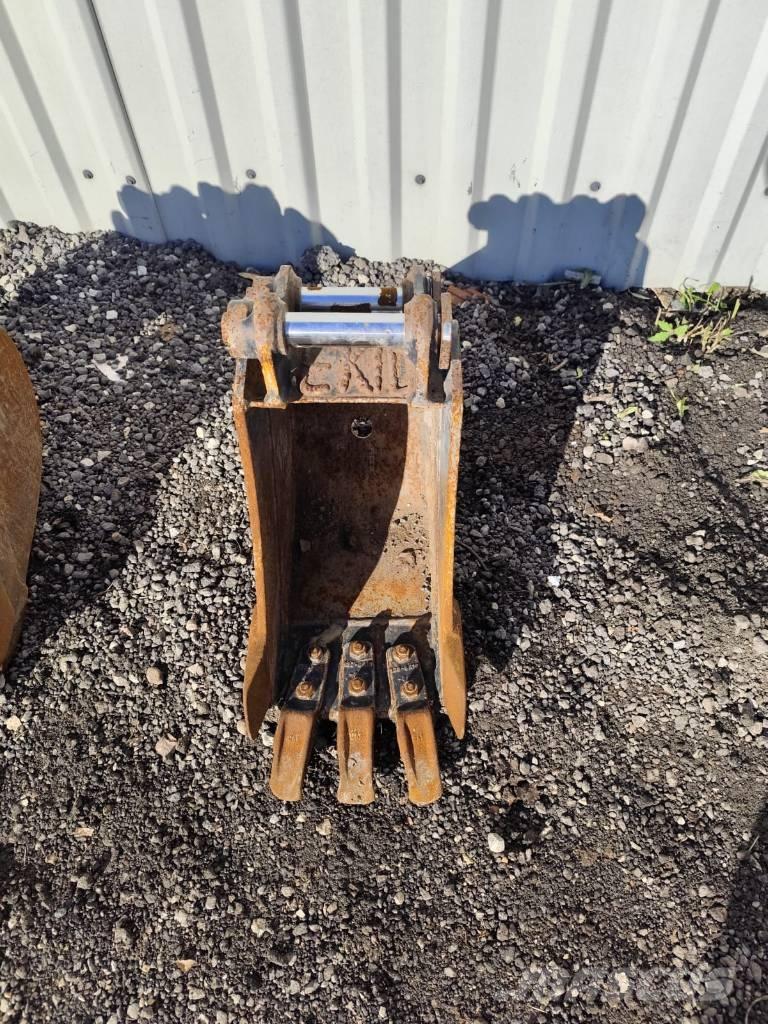 CAT 301.4 C Mini ekskavatori < 7 t