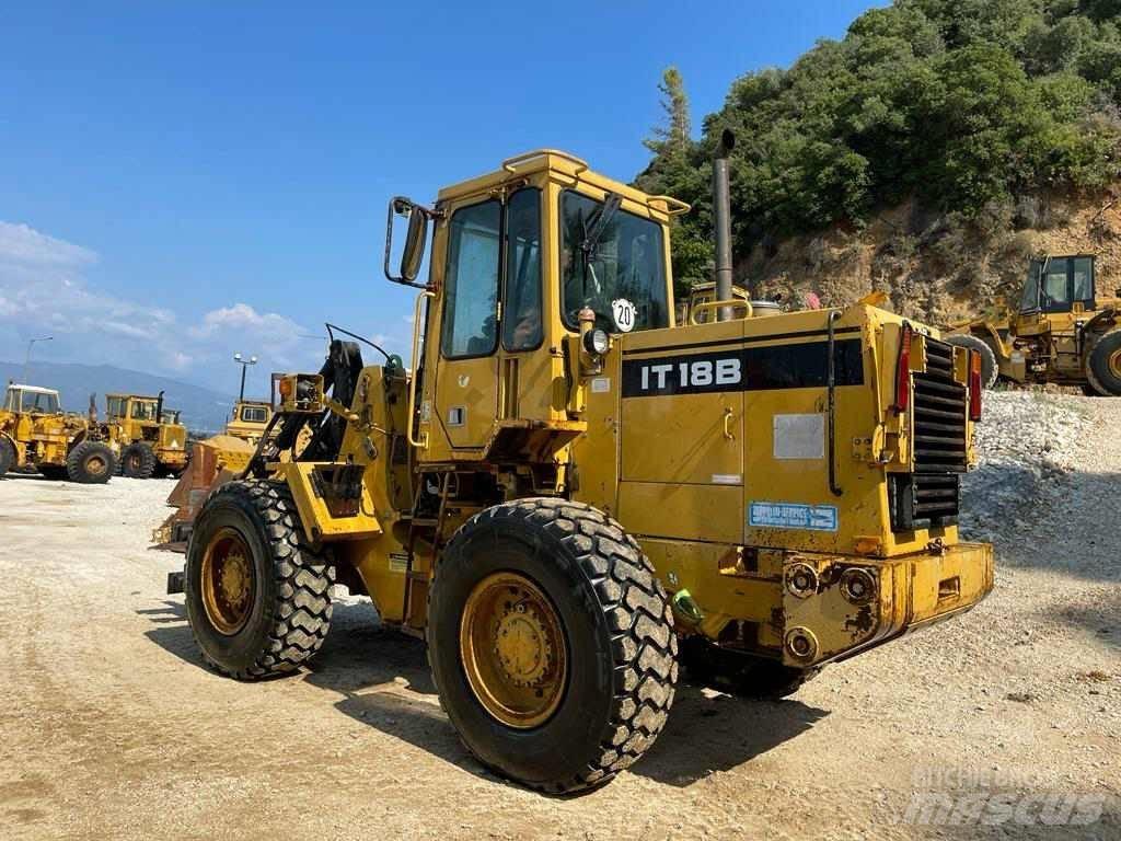 CAT IT 18 B Iekrāvēji uz riteņiem
