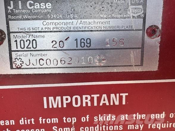 Case IH 1020 Ražas novākšanas galvas