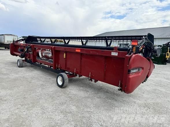 Case IH 3020 Ražas novākšanas galvas