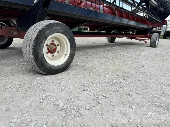 Case IH 3020 Ražas novākšanas galvas