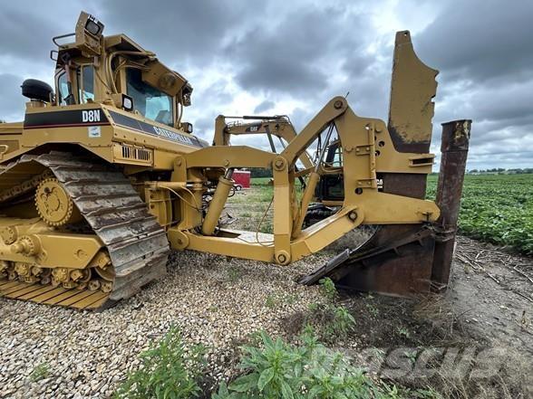 CAT D8N Kāpurķēžu buldozeri