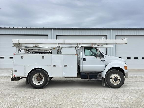 Ford F750 SD Būvniecība- Citi
