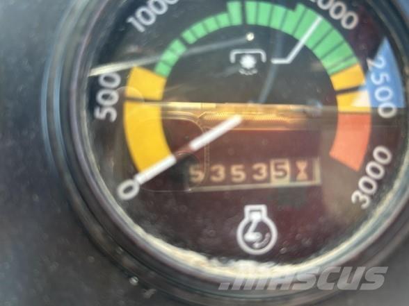 J I Case 1370 Traktori