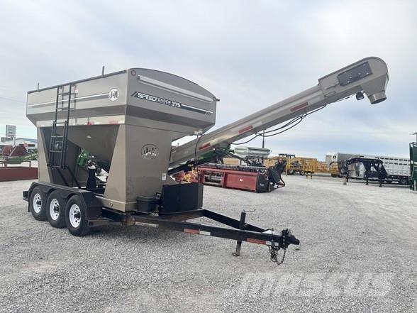 J&M 375ST Sējmašīnas