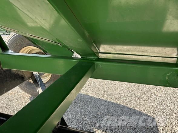J&M 680/760 Graudu pārkraušanas piekabes