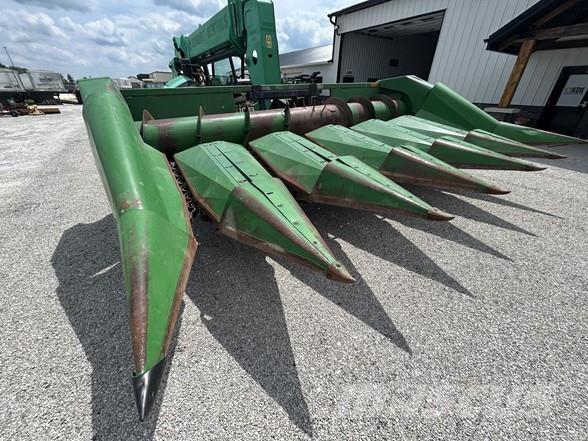 John Deere 653 Ražas novākšanas galvas
