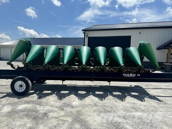 John Deere 893 Ražas novākšanas galvas