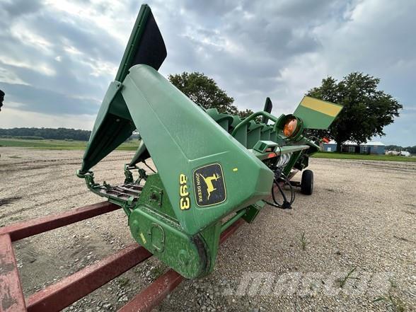 John Deere 893 Ražas novākšanas galvas