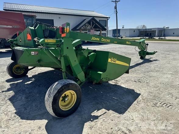 John Deere 946 Vālotāji