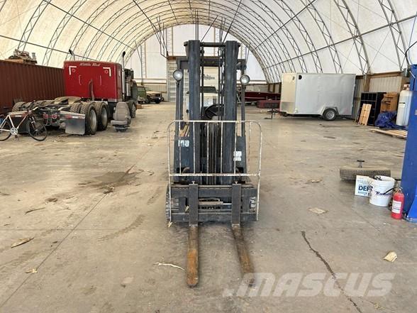 Yale GLC040AE Tehnika ar dīzeļa dzinēju