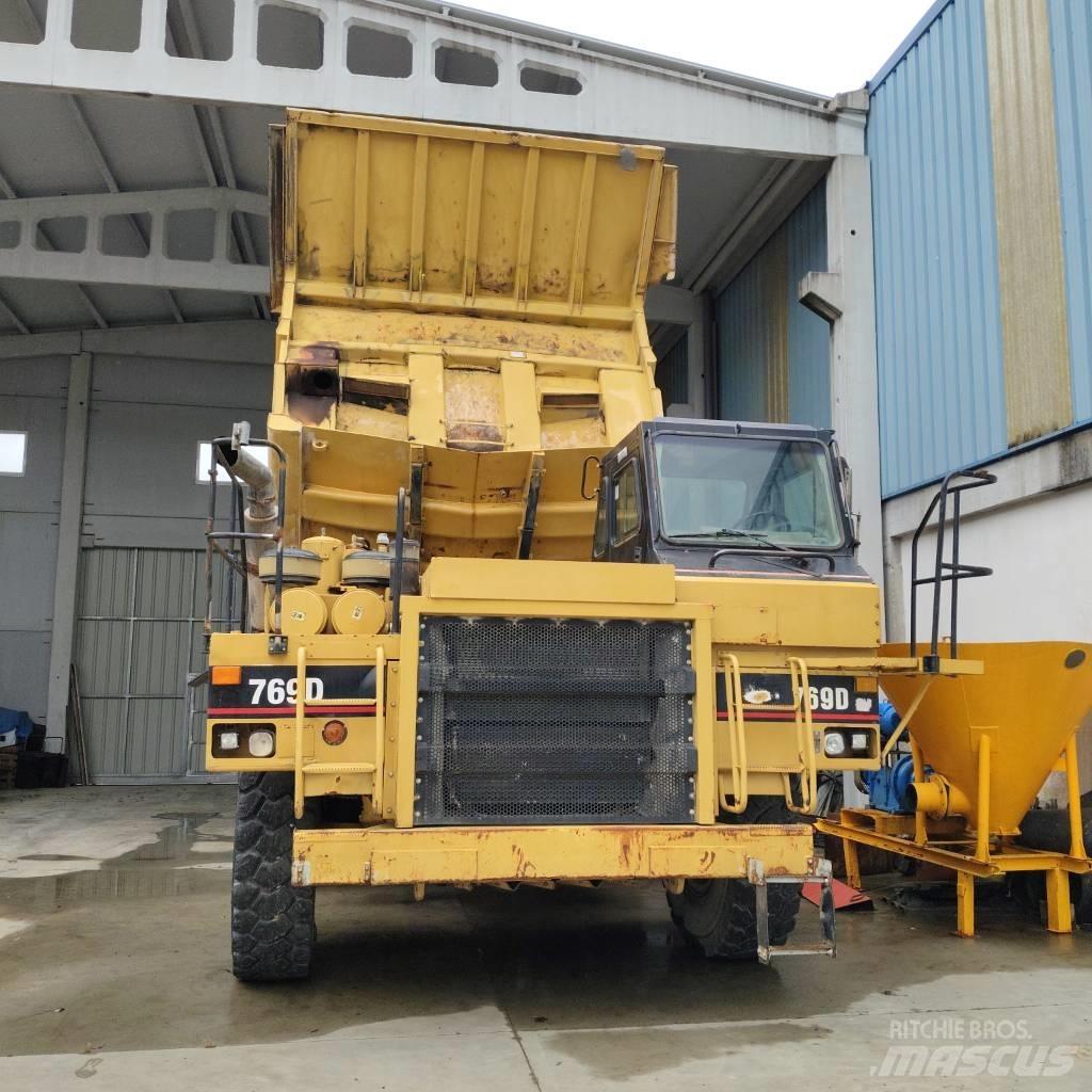 CAT 769 D Karjeras kravas automašīnas