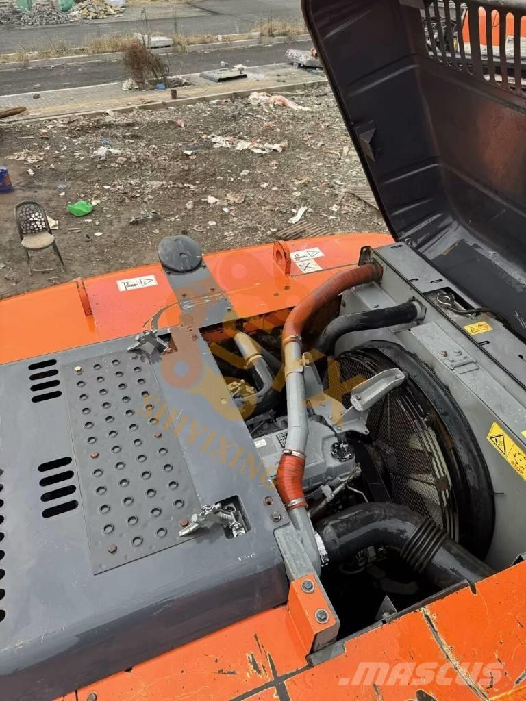 Hitachi 350LC Kāpurķēžu ekskavatori