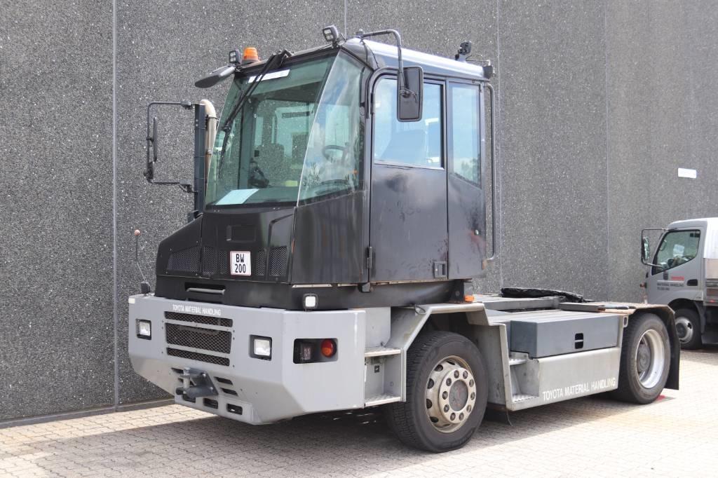 Kalmar TR 618 i Terminālie traktori