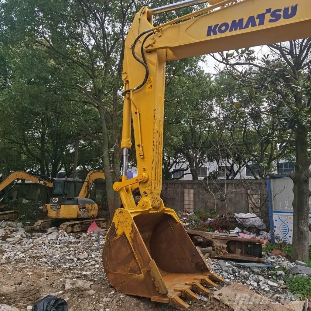 Komatsu PC 450-8 Kāpurķēžu ekskavatori