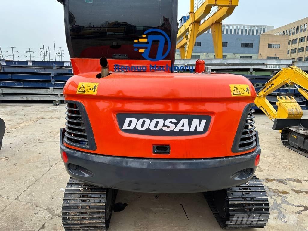 Doosan DX 60 Mini ekskavatori < 7 t