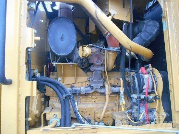 CAT 140M Greideri