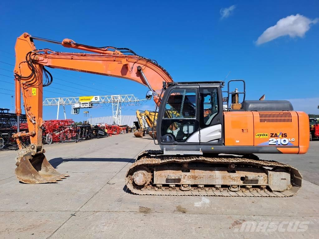 Hitachi ZX210LC-6 Kāpurķēžu ekskavatori