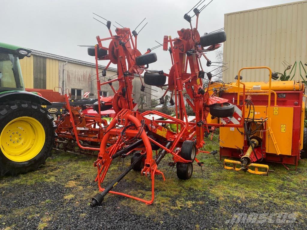 Kuhn GF8702 Grābekļi un siena ārdītāji