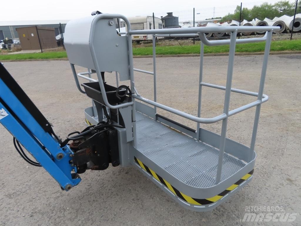 Manitou 180 ATJ Strēles pacēlāji