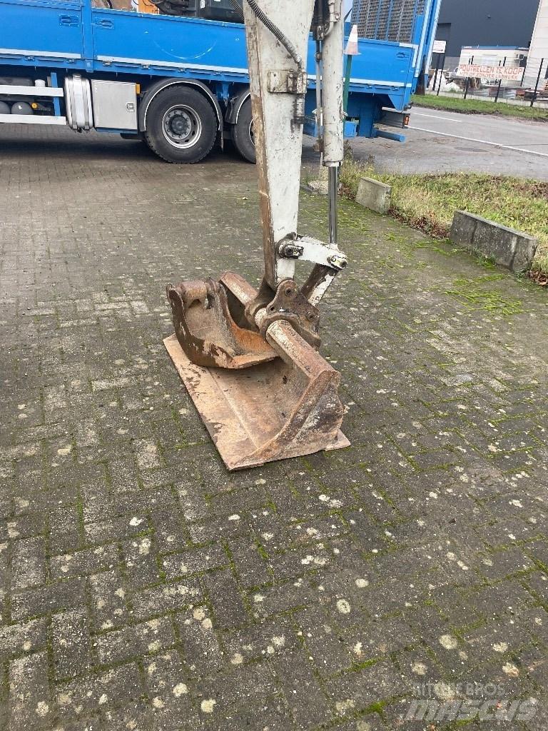 Takeuchi TB 235 Mini ekskavatori < 7 t