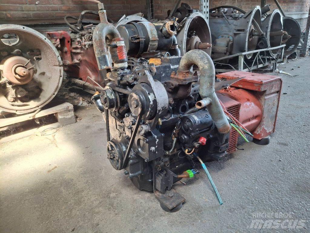 Komatsu 3D72-F2HA Dzinēji