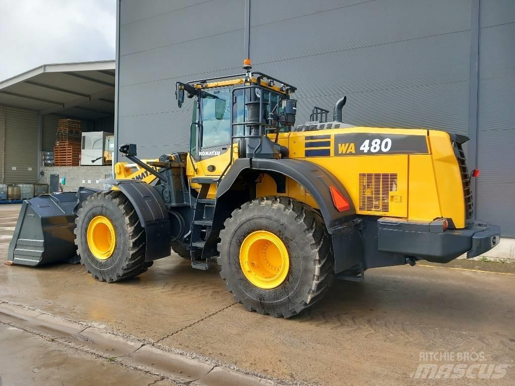 Komatsu WA480-8E0 Iekrāvēji uz riteņiem