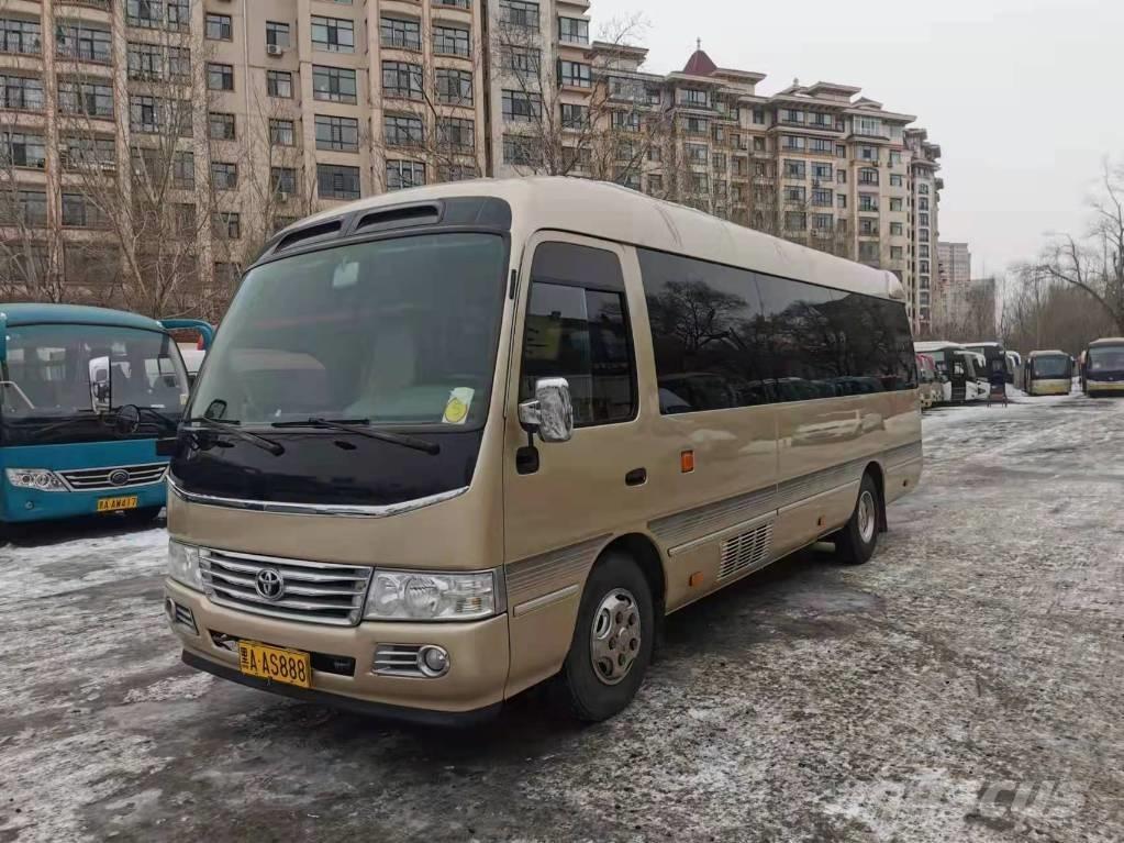 Toyota Coaster Bus Mikroautobusi
