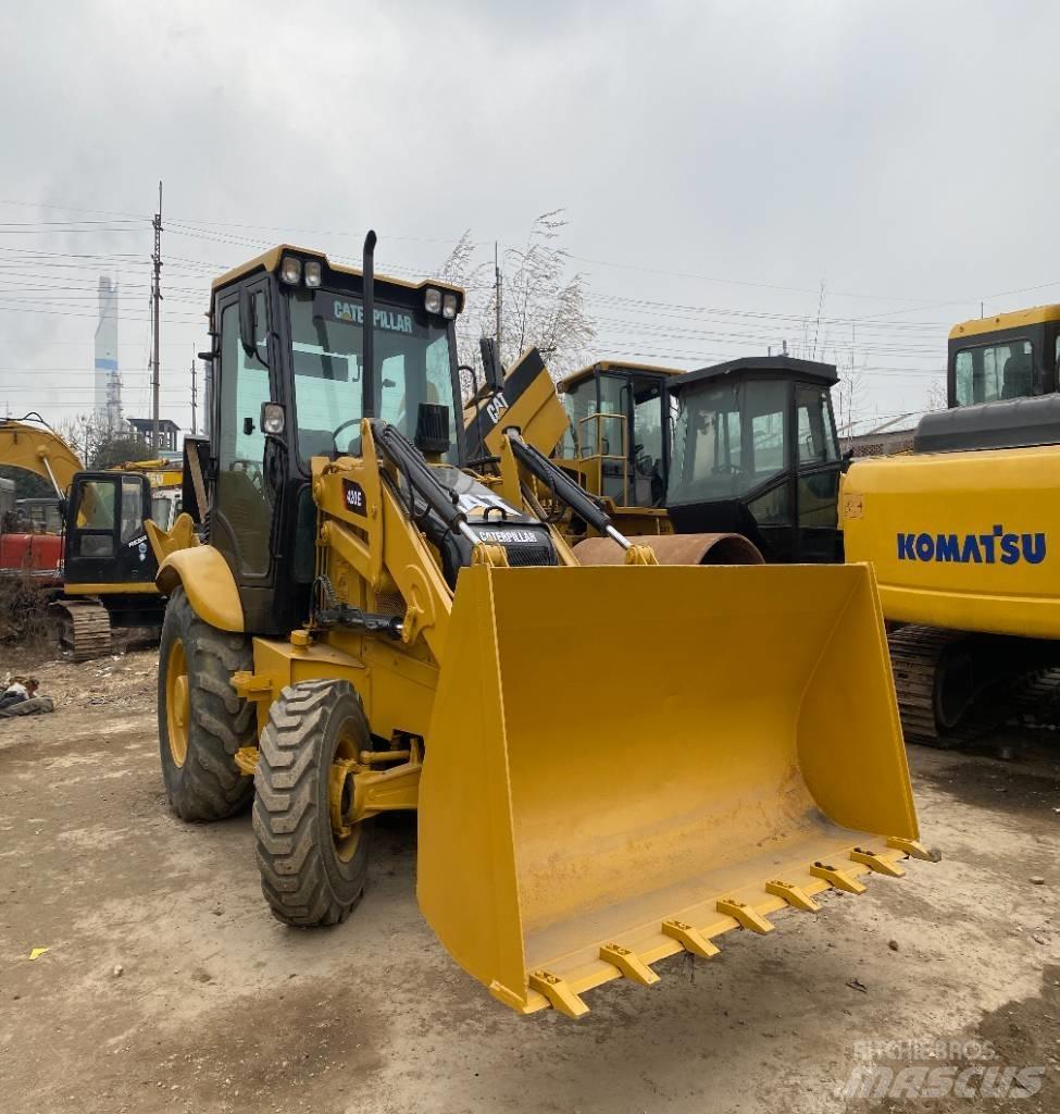 CAT 420 E Ekskavatori-iekrāvēji