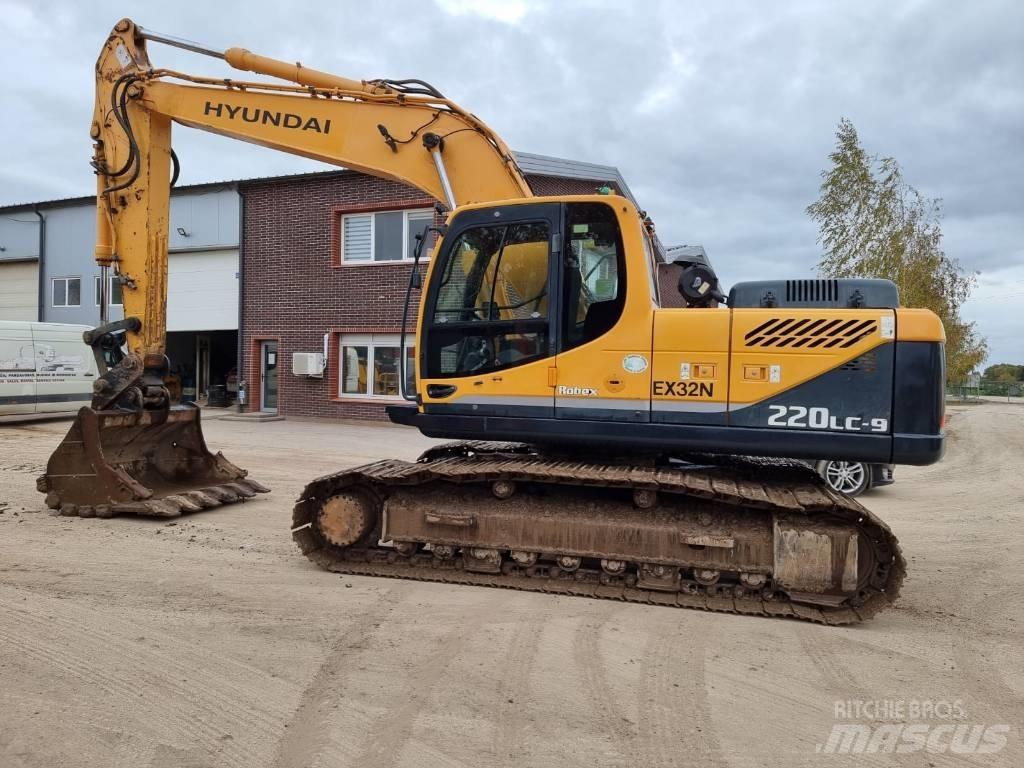 Hyundai R 220 LC-9 A Kāpurķēžu ekskavatori