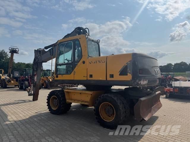 Volvo EW 180 B Ekskavatori uz riteņiem