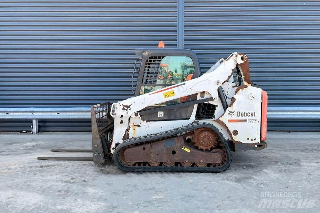 Bobcat T 590 Šķeldotāji