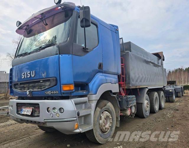 Sisu E12M 8X4 Pašizgāzējs
