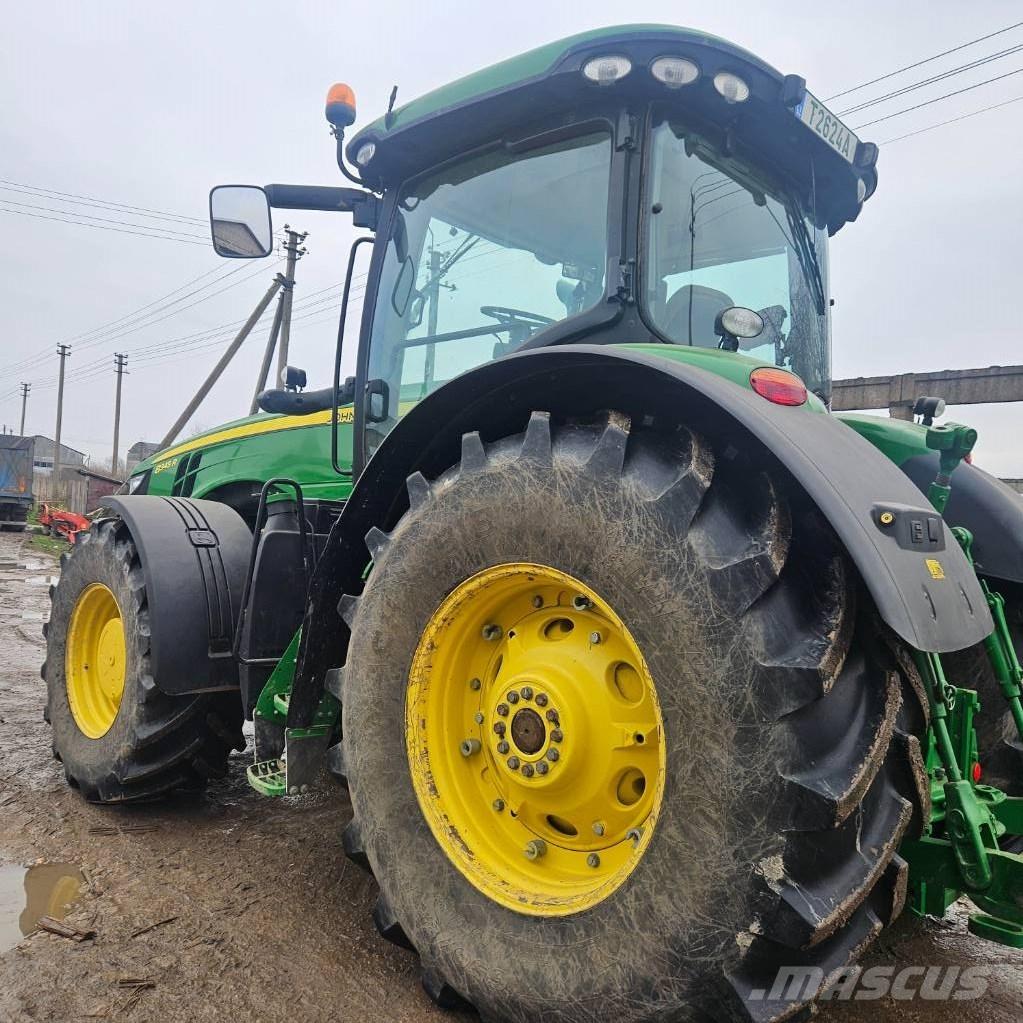 John Deere 8345 R Traktori