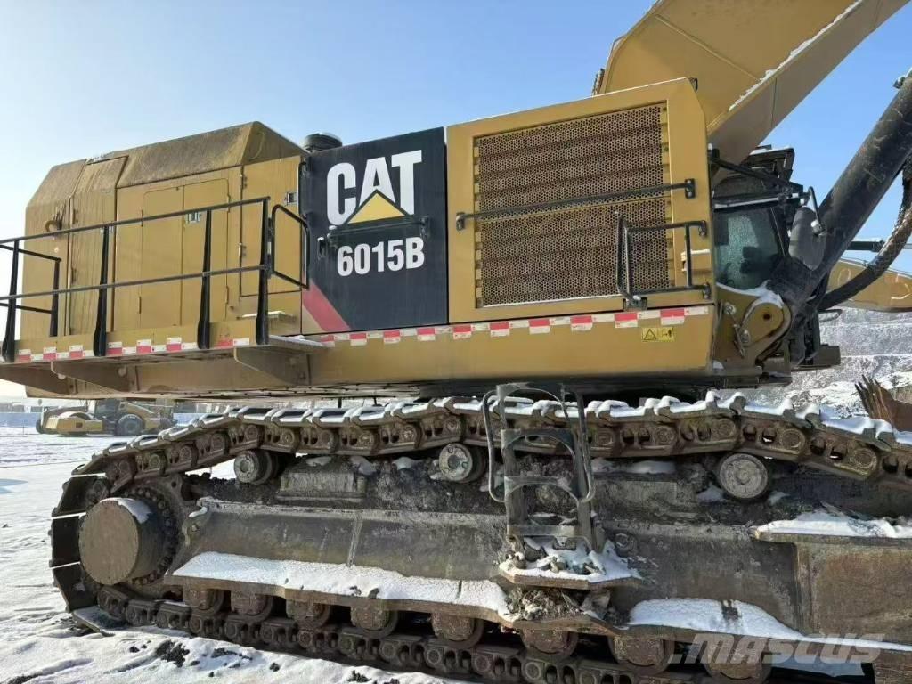 CAT 6015 Kāpurķēžu ekskavatori
