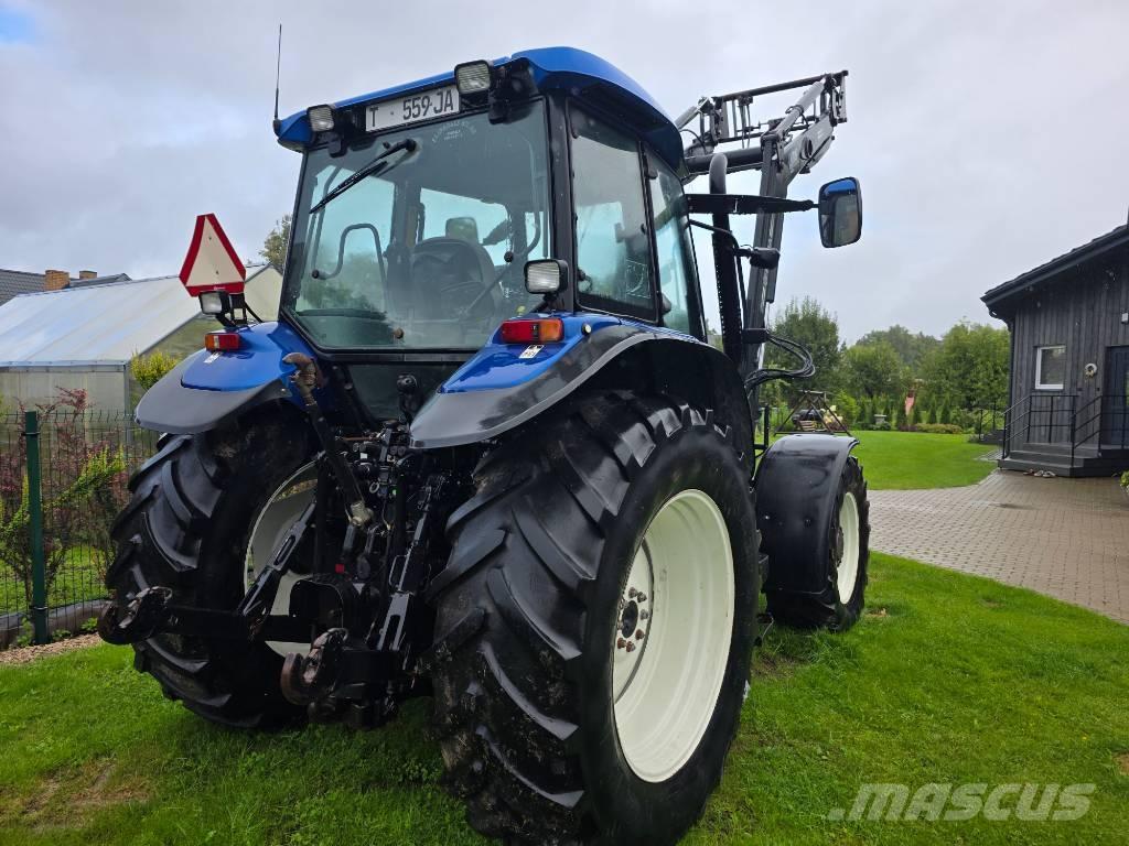 New Holland TM 120 Traktori