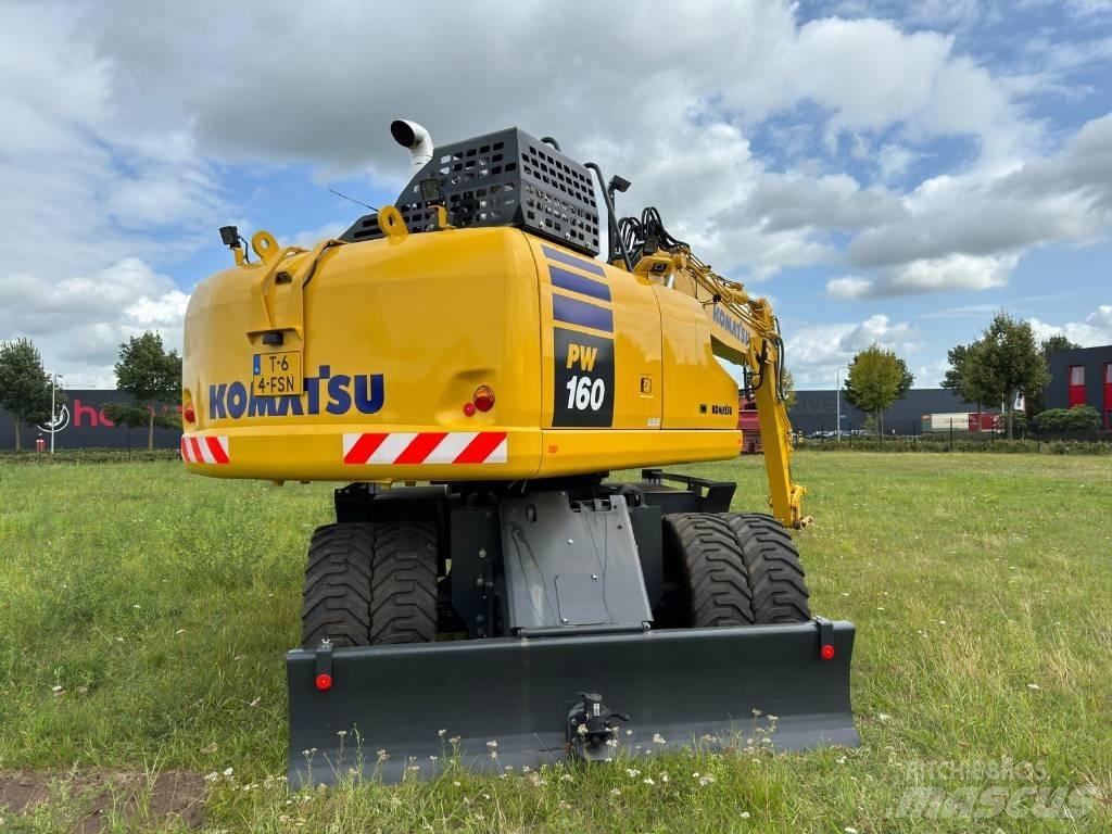 Komatsu PW160-11E0 Ekskavatori uz riteņiem