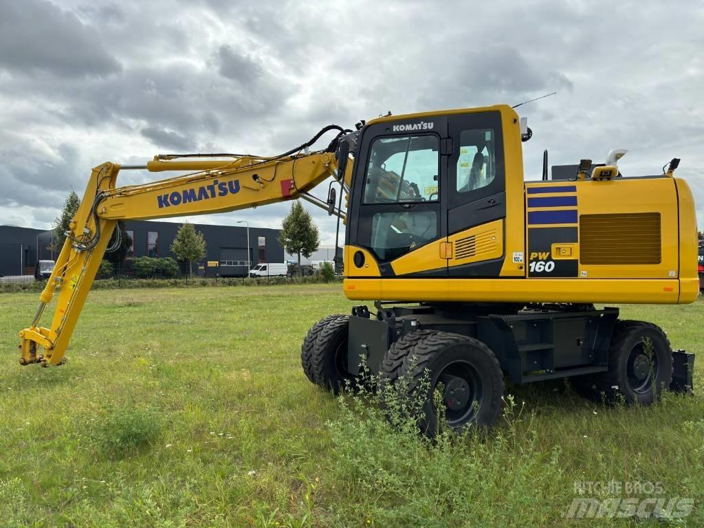 Komatsu PW160-11E0 Ekskavatori uz riteņiem