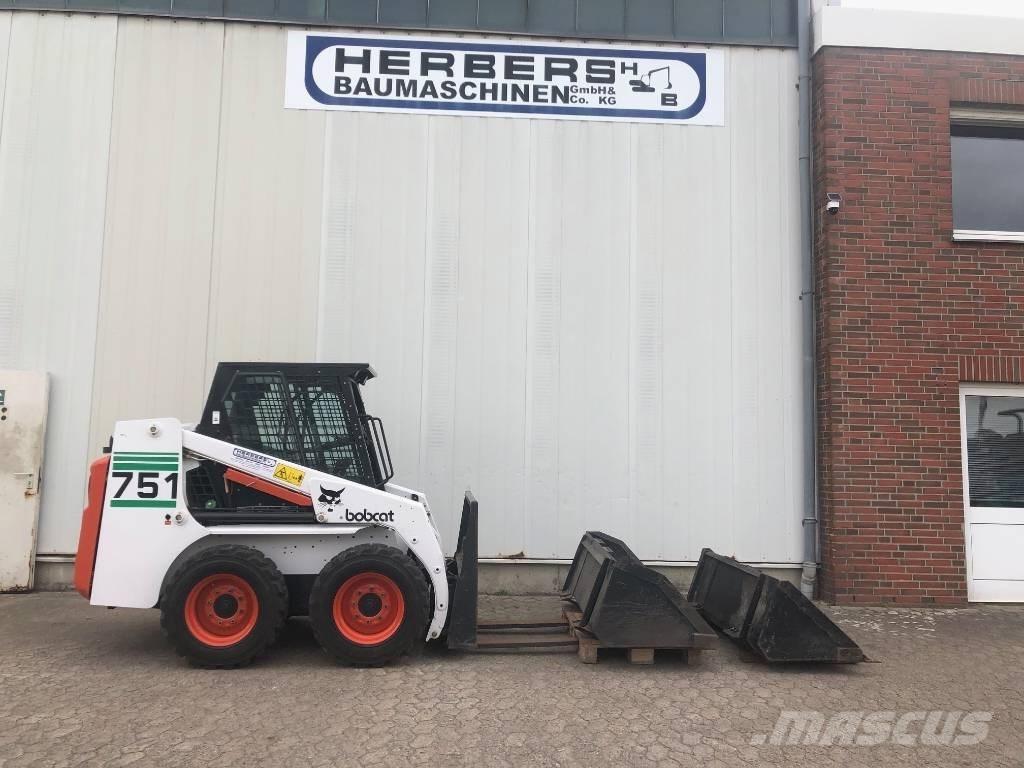 Bobcat 751 Lietoti riteņu kompaktiekrāvēji