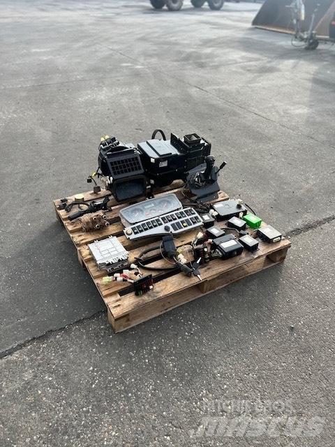 Doosan DL 400 Elektronika