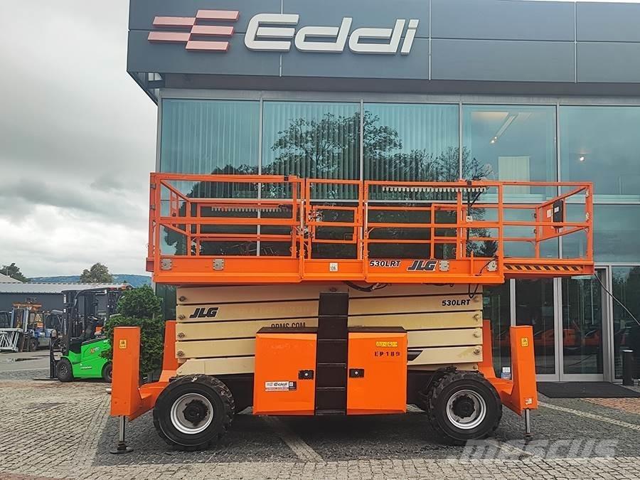 JLG 530LRT Šķerveida pacēlāji