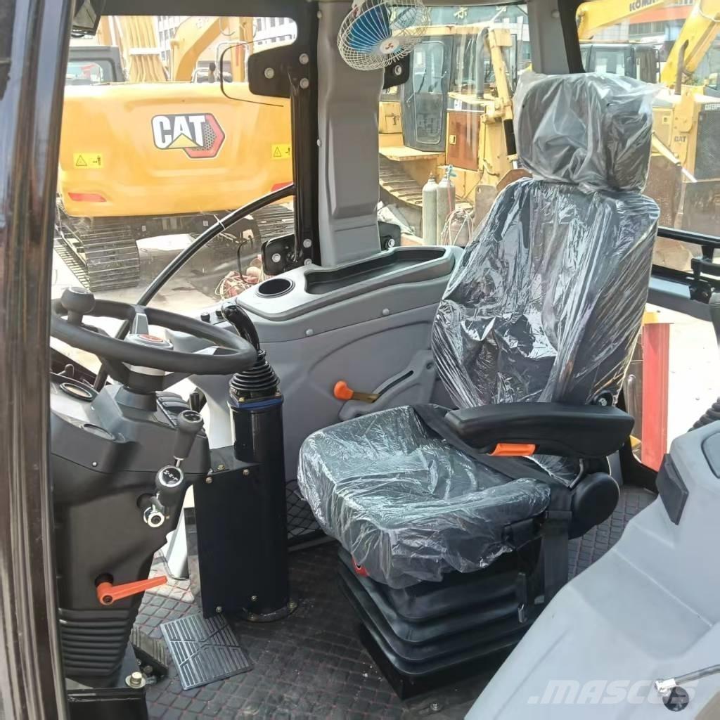CAT 420 F Ekskavatori-iekrāvēji