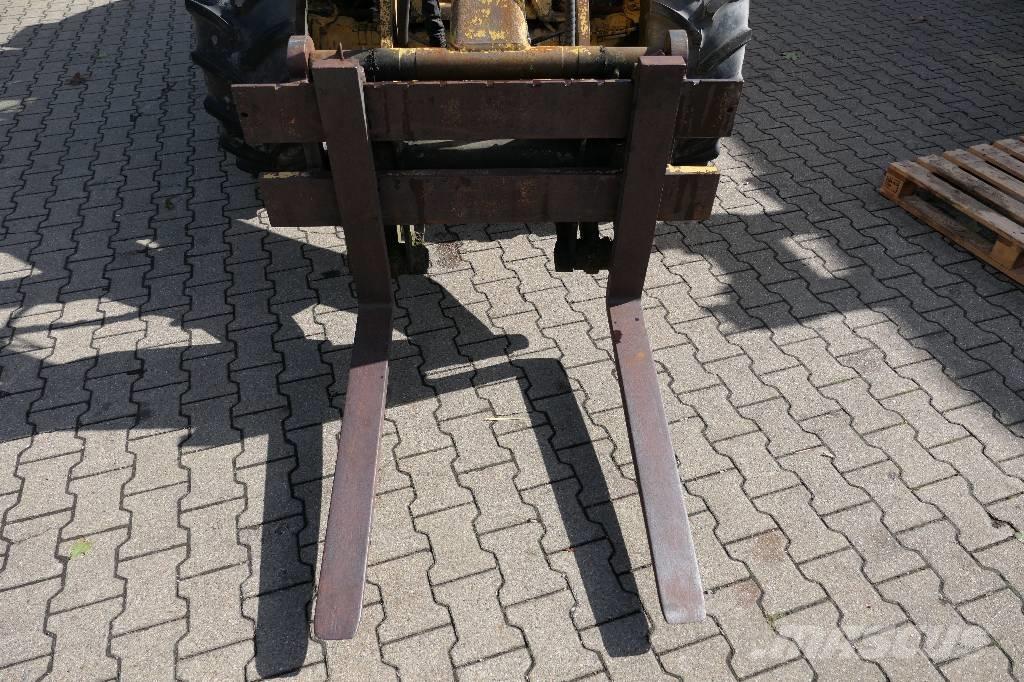 Kramer 620 Iekrāvēji uz riteņiem